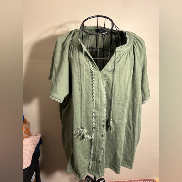 Lane Bryant Tops - Boho size 22 / 24  3x  womens 3 x plus sized tee t shirt green blouse